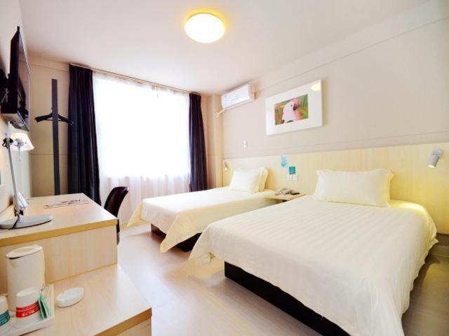 Jinjiang Inn Wuhan Optics Valley Avenue Gaoxiner Road Екстериор снимка
