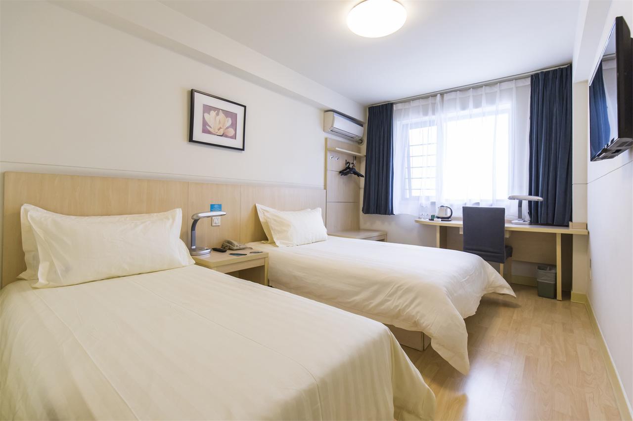 Jinjiang Inn Wuhan Optics Valley Avenue Gaoxiner Road Екстериор снимка